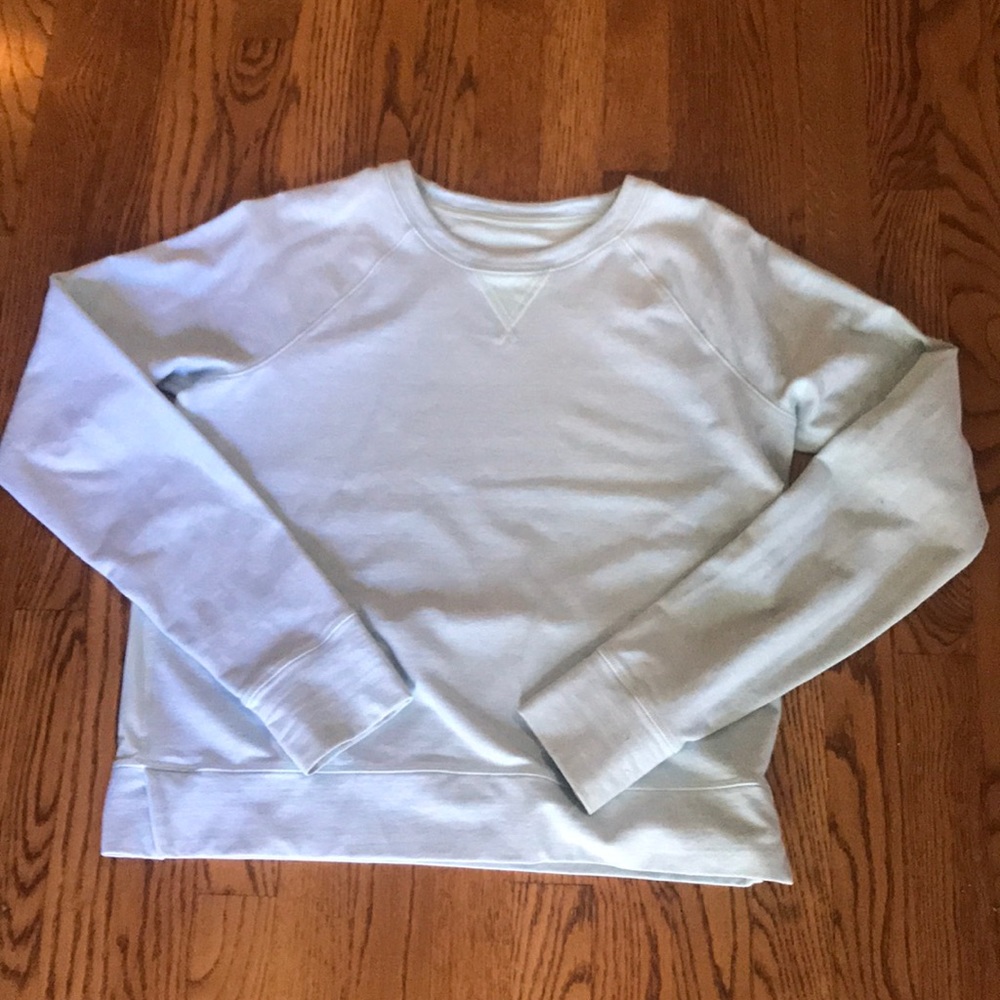 Lululemon sweatshirt